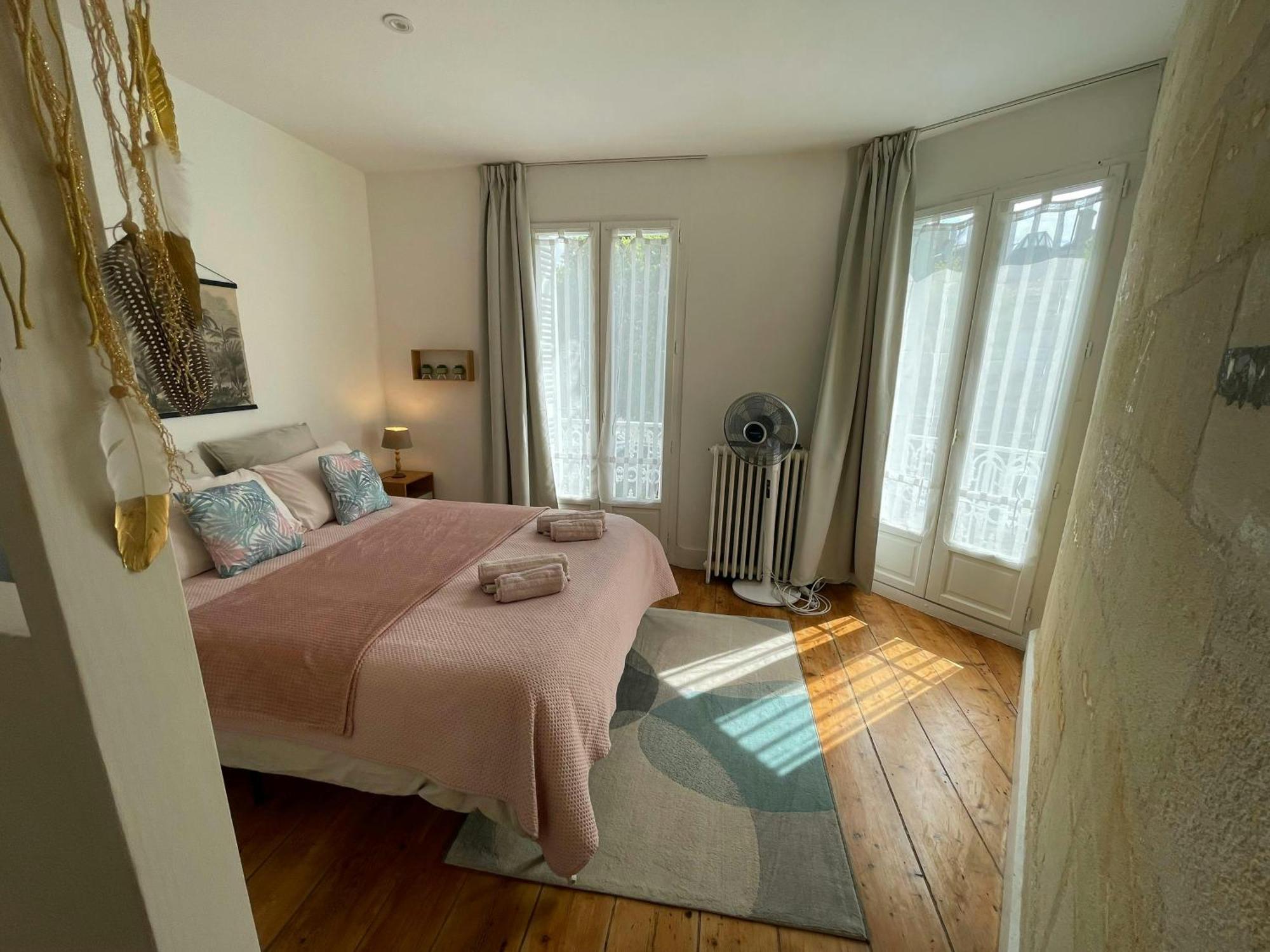 Appartamento Ambiance zen à proximité de Saint Emilion Libourne Esterno foto